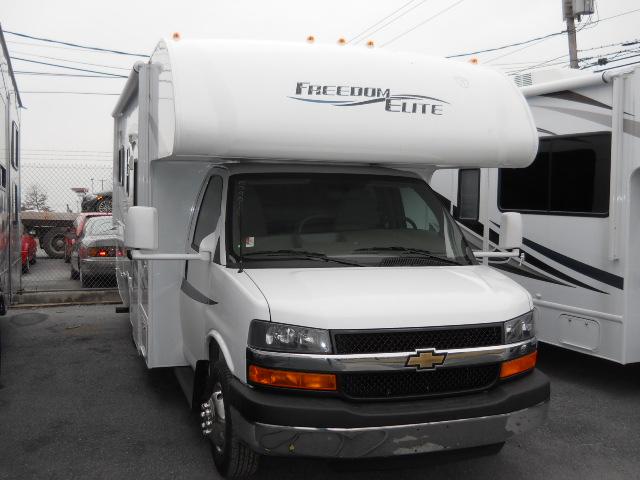 2013 THOR MOTOR COACH Freedom Elite